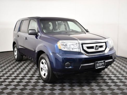 Used 2011 Honda Pilot LX image 3