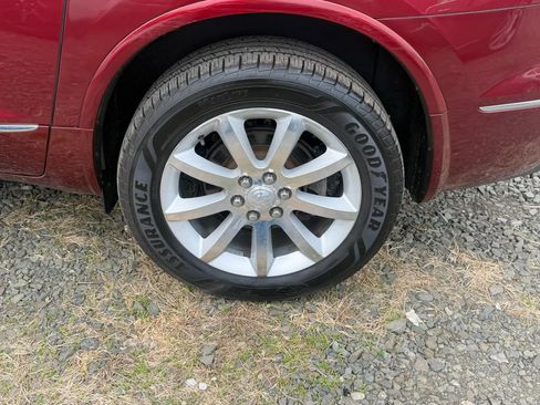 Used 2017 Buick Enclave Premium w/ Experience Buick Package AWD/4WD image 32