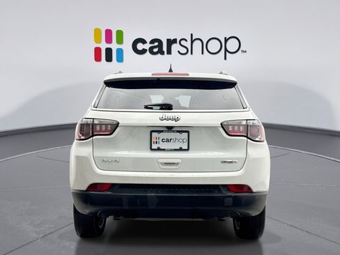 Used 2023 Jeep Compass Latitude w/ Sun and Sound Group image 4