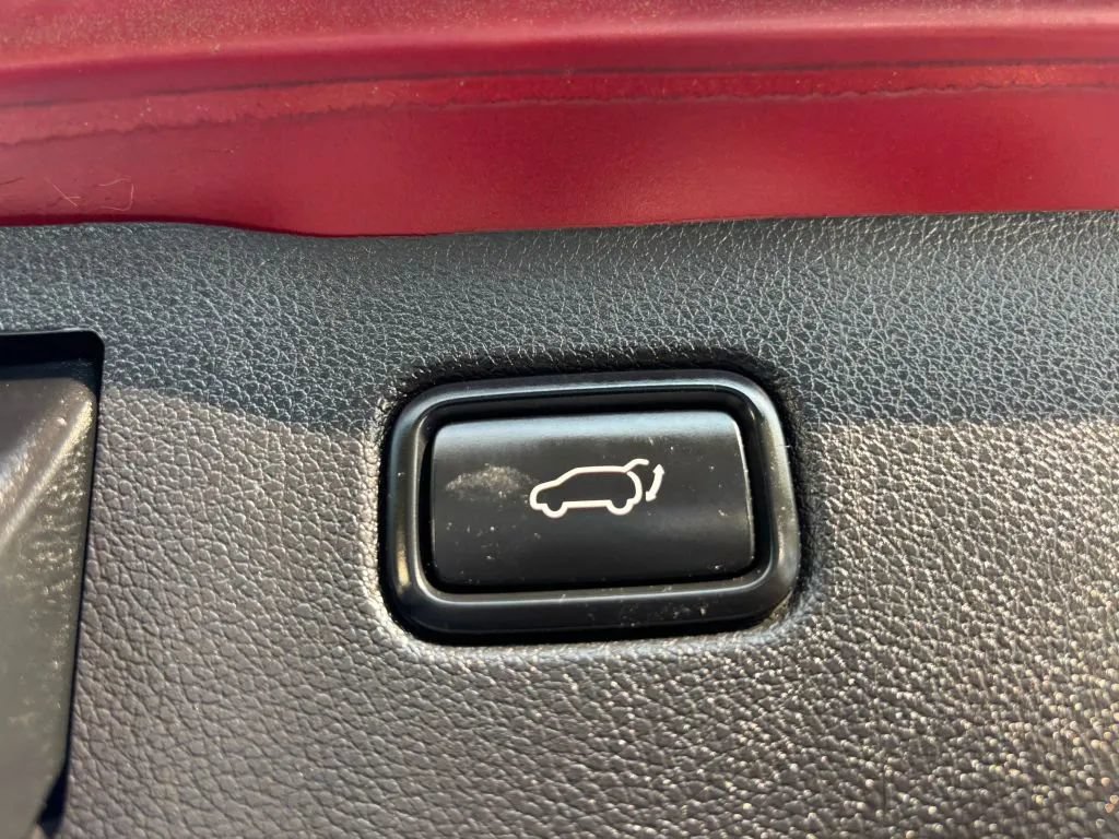 Used 2019 Kia Sorento EX w/ EX Touring Package AWD/4WD image 19