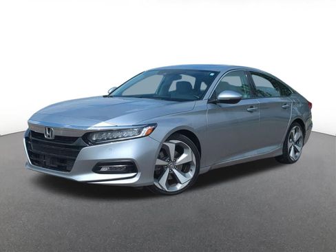 Used 2018 Honda Accord Touring image 1