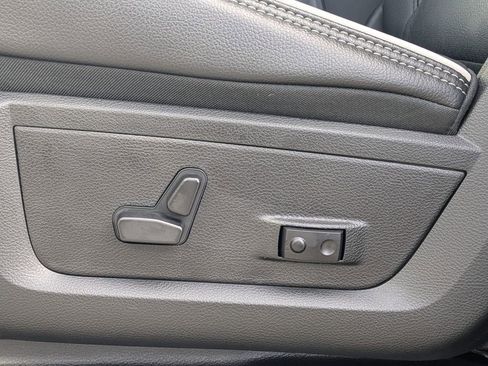 New 2026 RAM 2500 Laramie AWD/4WD image 20