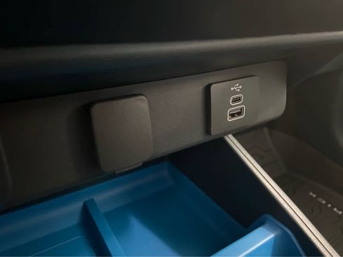 New 2025 Ford Maverick XLT w/ 4K Tow Package image 36