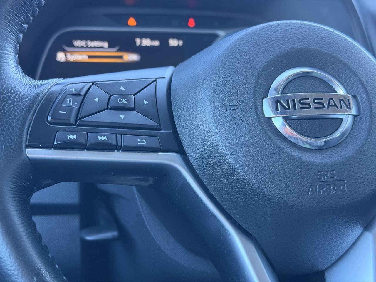 Used 2018 Nissan Leaf SV FWD image 16