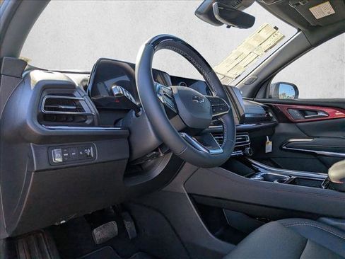 New 2026 Chevrolet Traverse Z71 w/ Enhanced Driving Package image 8