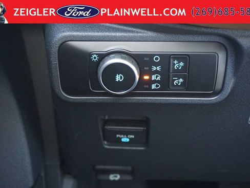 Used 2024 Ford Bronco Outer Banks AWD/4WD image 28