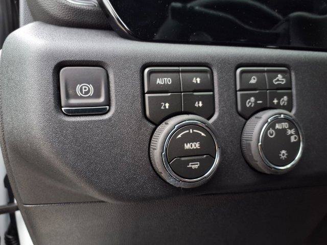 New 2026 Chevrolet Silverado 2500 Custom w/ Custom Value Package AWD/4WD image 18