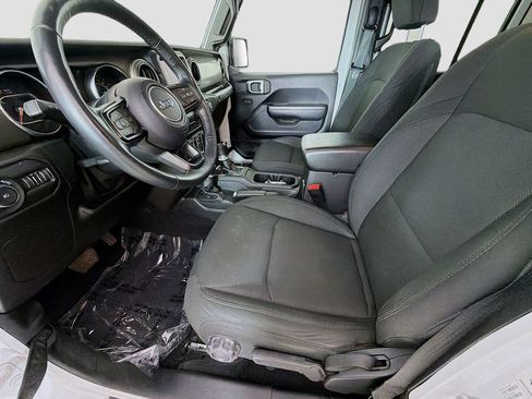 Used 2019 Jeep Wrangler Unlimited Sport S AWD/4WD image 19