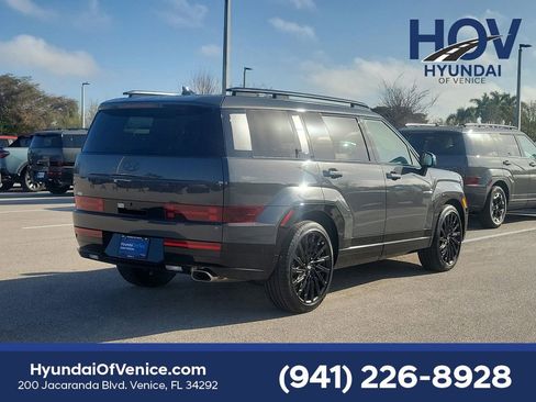 Used 2025 Hyundai Santa Fe Calligraphy AWD/4WD image 5