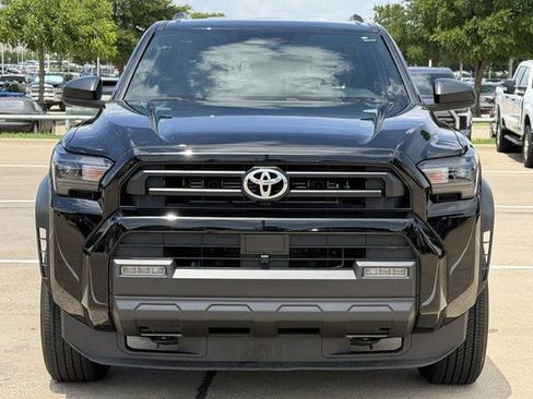 Used 2026 Toyota 4Runner SR5 AWD/4WD image 7