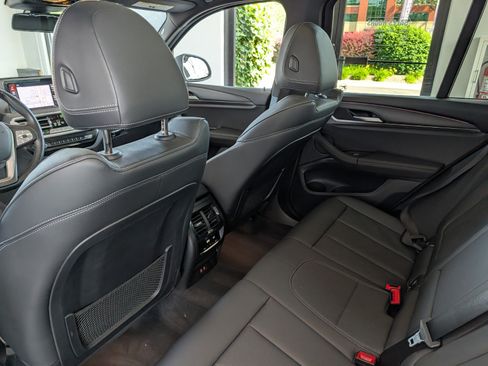 Used 2023 BMW X3 xDrive30i w/ Premium Package w/ZPA AWD/4WD image 14