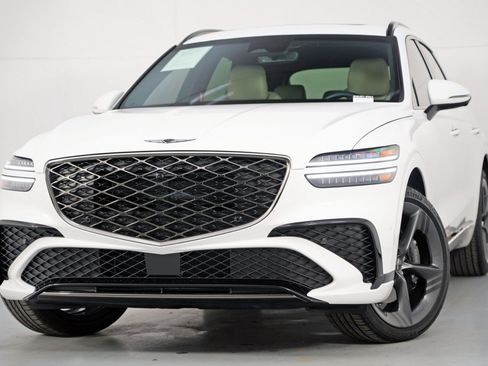 Used 2026 Genesis GV70 3.5T Sport Prestige AWD/4WD image 3
