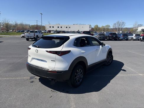 Used 2022 MAZDA CX-30 AWD 2.5 S image 4