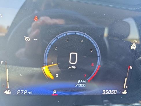 Used 2025 Chevrolet Trax LT w/ LT Convenience Package image 20