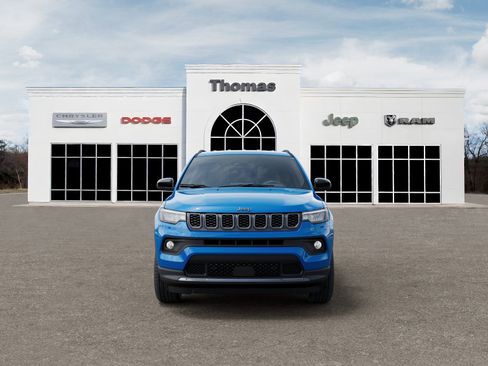 New 2026 Jeep Compass Latitude image 6