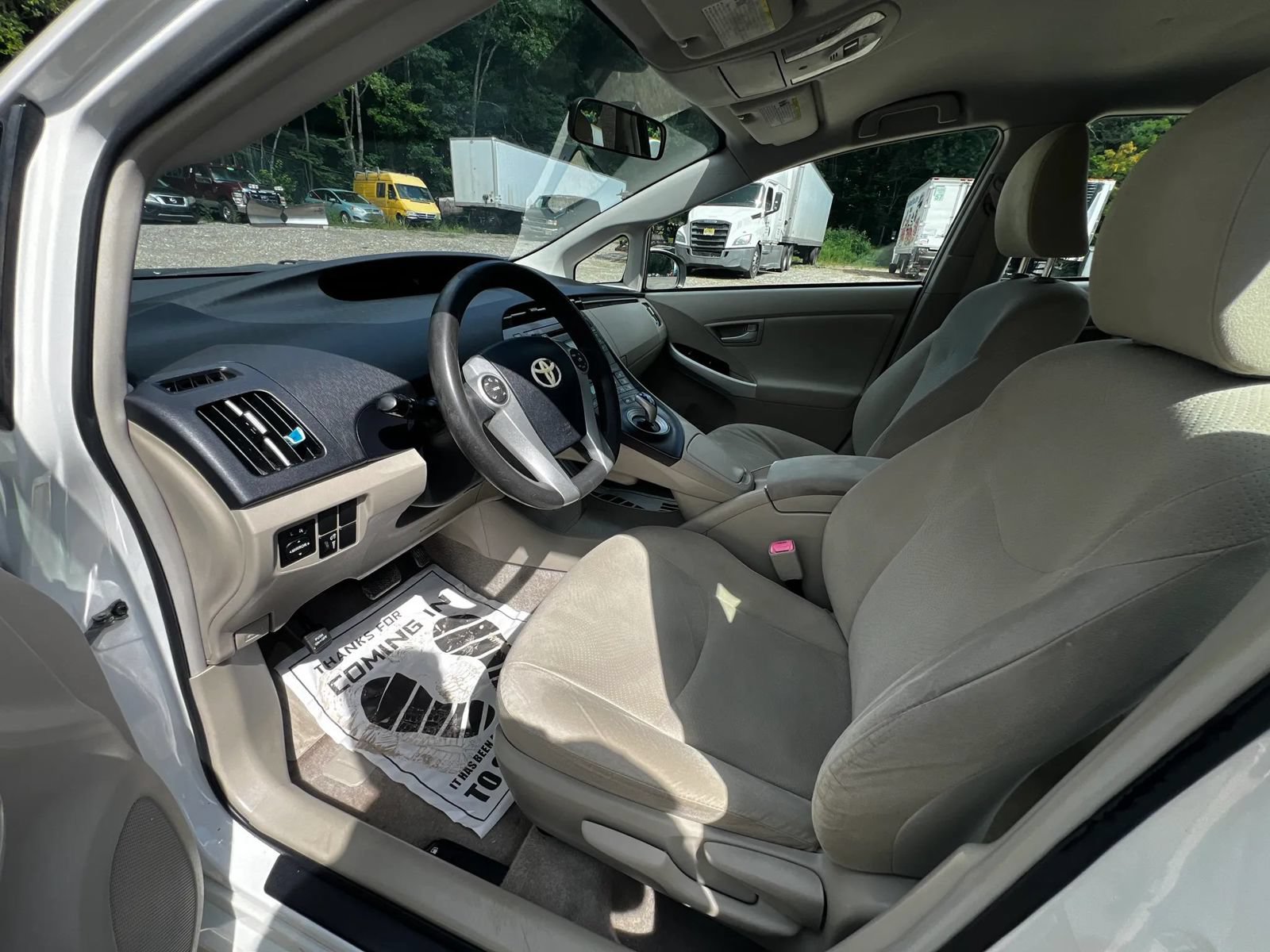 Used 2010 Toyota Prius Two FWD image 9