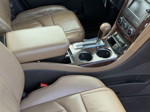 Used 2015 Buick Enclave Leather image 18