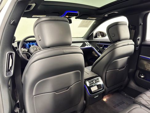 Used 2022 Mercedes-Benz S 500 4MATIC image 43