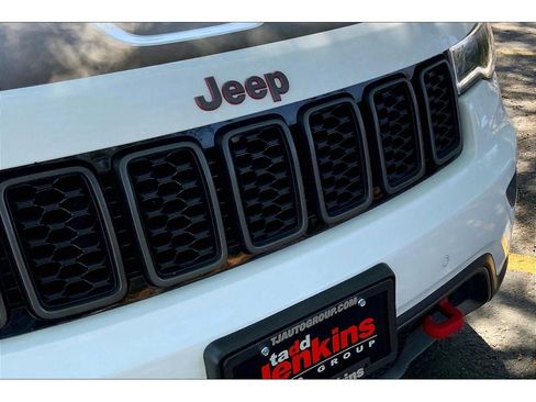 Used 2020 Jeep Grand Cherokee Trailhawk w/ Premium Lighting Group image 31