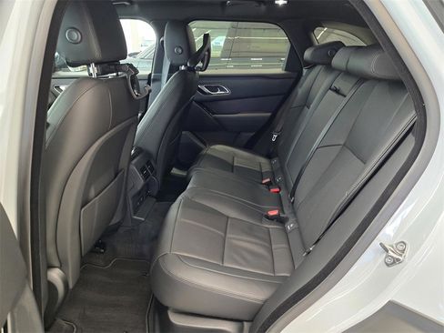 New 2026 Land Rover Range Rover Velar Dynamic SE image 9