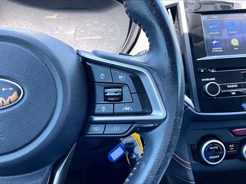 Used 2020 Subaru Crosstrek 2.0i Premium AWD/4WD image 19