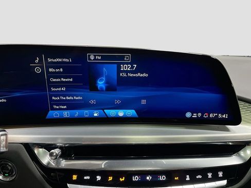 Used 2025 Cadillac Lyriq Luxury w/ LPO, Floor Liner Package image 15