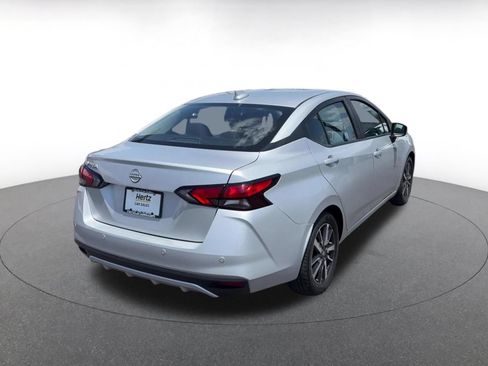Used 2025 Nissan Versa SV FWD image 14