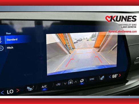 New 2026 Chevrolet Traverse LT w/ LPO, Floor Liner Package image 28