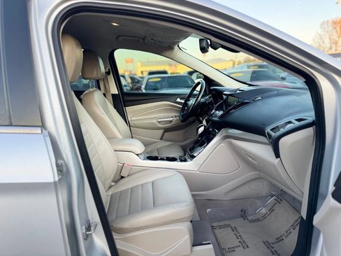 Used 2013 Ford Escape SEL image 31