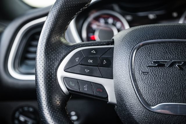 Used 2015 Dodge Challenger SRT w/ Technology Group RWD image 71