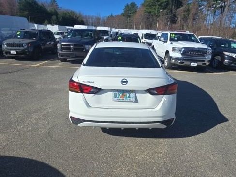 Used 2021 Nissan Altima 2.5 S image 6