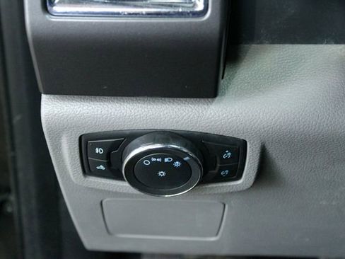 Used 2015 Ford F150 XLT w/ XTR Package image 12