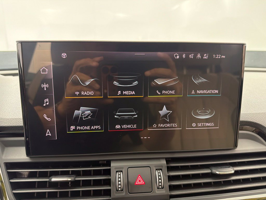 Used 2024 Audi Q5 2.0T Premium AWD/4WD image 16