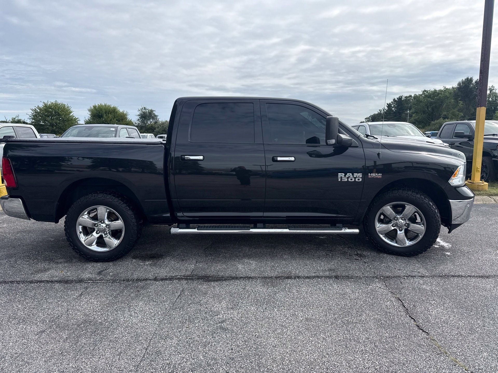 Used 2017 RAM 1500 Big Horn AWD/4WD image 6