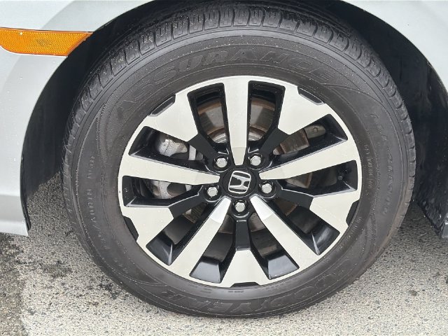 Used 2025 Honda Odyssey EX-L image 17