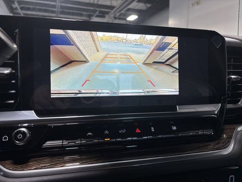 New 2026 GMC Sierra 1500 SLE image 19