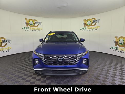 Used 2023 Hyundai Tucson SEL FWD image 2
