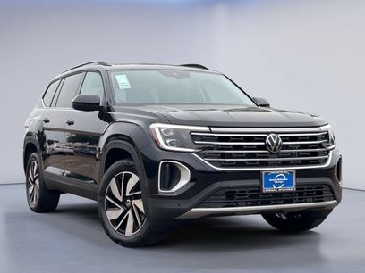 New 2026 Volkswagen Atlas SE