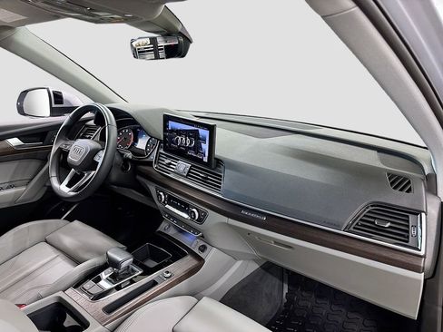 Certified 2024 Audi Q5 2.0T Premium image 14