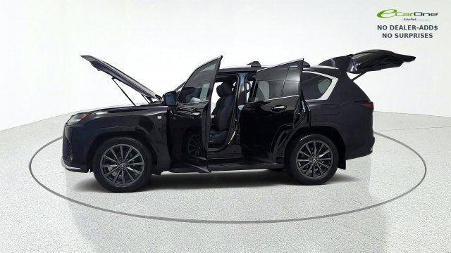 Used 2022 Lexus LX 600 F Sport w/ Accessory Package (Z1) AWD/4WD image 14