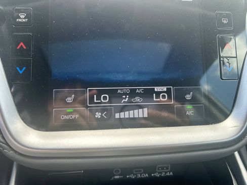 Certified 2024 Subaru Outback Onyx Edition AWD/4WD image 7