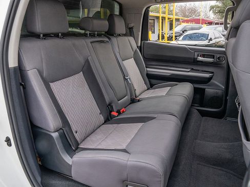 Used 2015 Toyota Tundra SR5 w/ SR5 Upgrade Package image 21