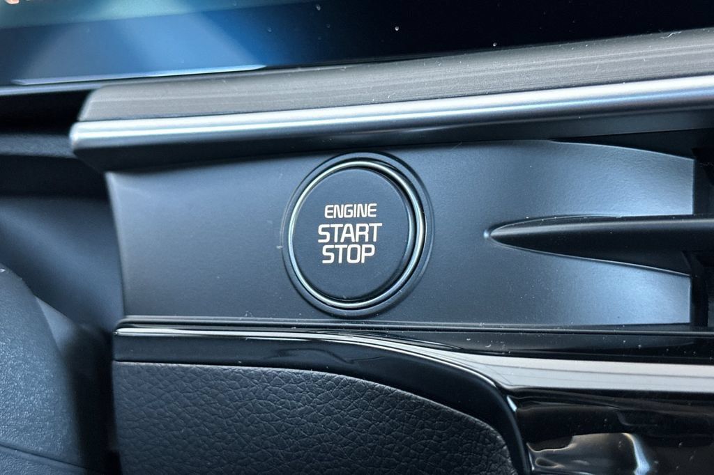 New 2026 Kia K5 GT FWD image 24