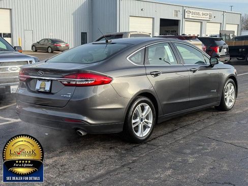 Used 2018 Ford Fusion SE w/ Equipment Group 602A image 5