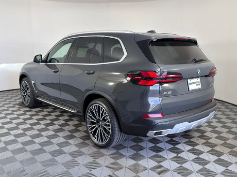 New 2026 BMW X5 sDrive40i RWD image 3