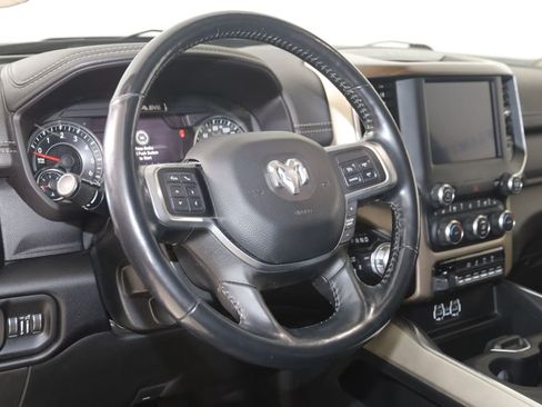 Used 2022 RAM 2500 Laramie AWD/4WD image 6