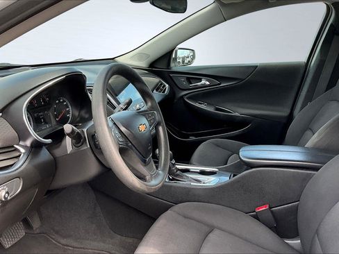 Certified 2021 Chevrolet Malibu LT image 13