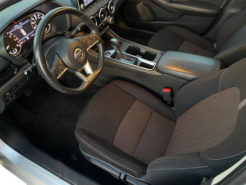 Used 2023 Nissan Sentra SV image 12