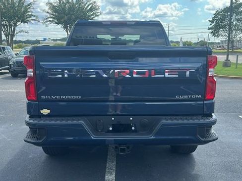 Used 2021 Chevrolet Silverado 1500 Custom image 6
