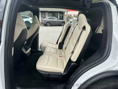 Used 2023 Tesla Model X AWD/4WD image 12